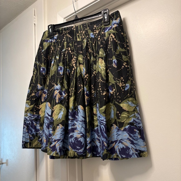 Ann Taylor Loft floral skirt - size 10 - Picture 1 of 6